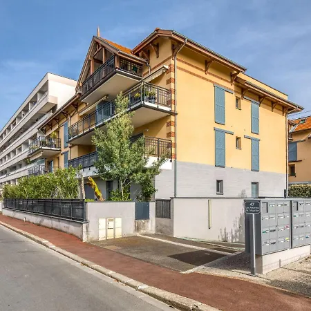 Apartment Les Amarres De L'aiguillon-3 By Interhome